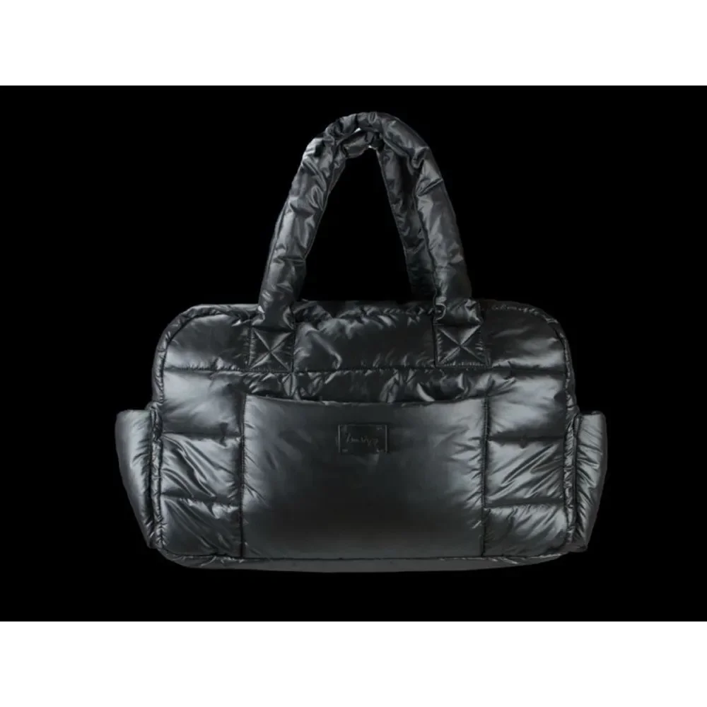 7AM Enfant SoHo Diaper Satchel in Black ~ Excellent